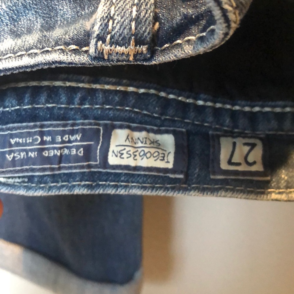 Jeans - Picture 3 of 3
